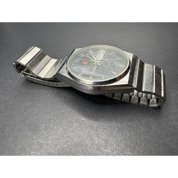 Vintage RADO VOYAGER Watch Automatic Day/Date Swiss 636.3583.4 Silver Tone - Picture 3 of 11